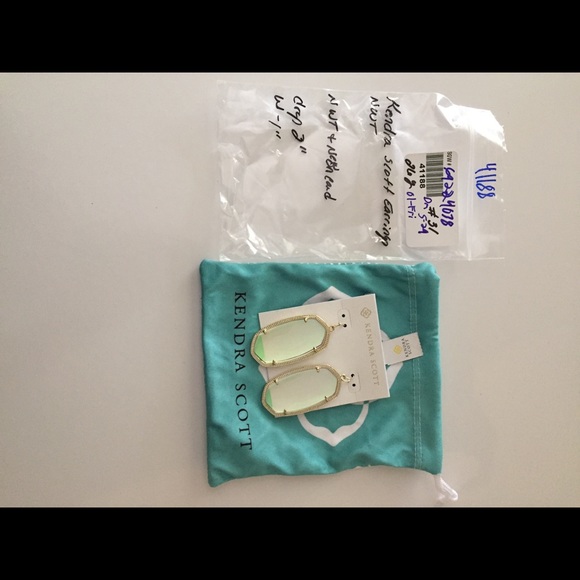 Kendra Scott Gold Iridescent Danielle Earrings - Picture 8 of 8